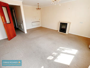 Sitting Room- click for photo gallery